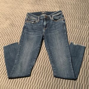Abercrombie & Fitch Mid Rise Super Skinny Ankle Jeans, Size 25/0 Short